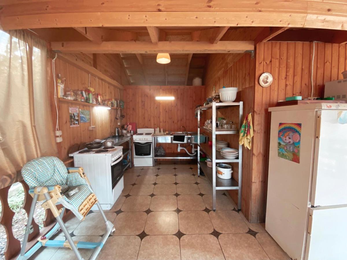 Guest House Harmony Pizunda Exterior photo
