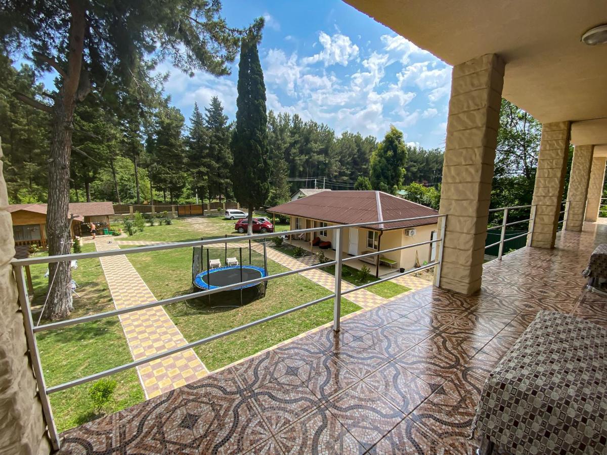 Guest House Harmony Pizunda Exterior photo